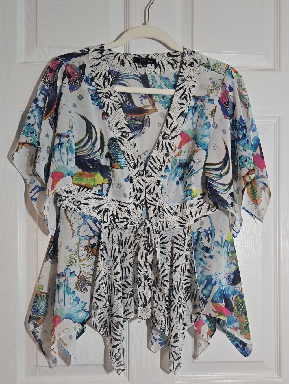La Caviar White Multicolor Floral V-Neck Tie-Front Blouse Size Medium